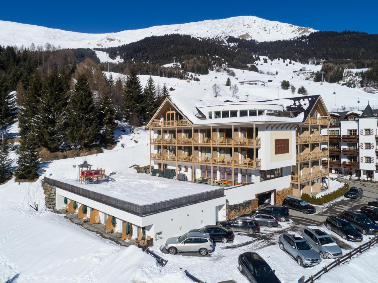 Natuerlich Hotel Mit Charakter Fiss Exterior foto